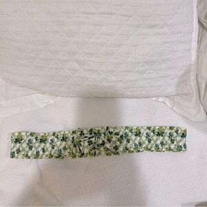 Longaberger st. Patrick’s Day basket garter like new condition